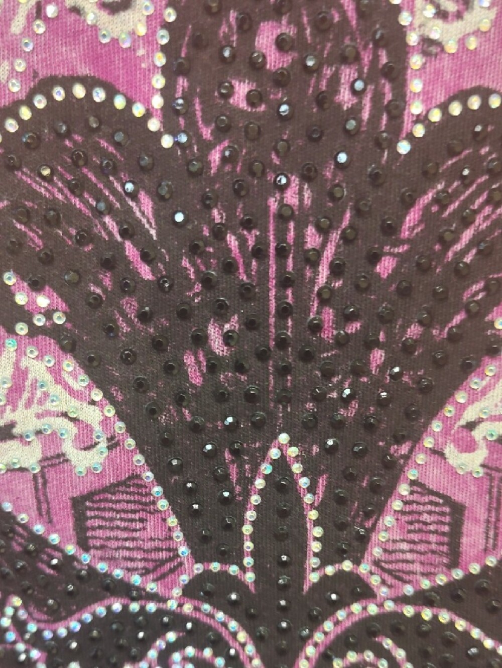 Vocal Magenta Graphic Tank with Embellished  Details And Lace Side Panels - Picture 5 of 10